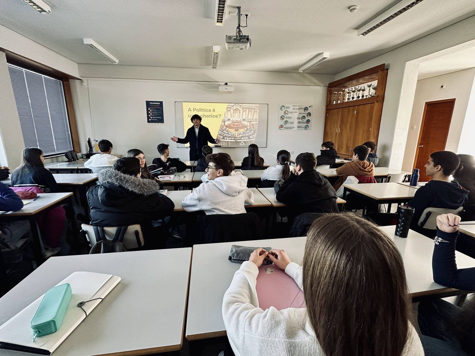 Henrique, o Político vai às Escolas: Escola Básica de Gueifães